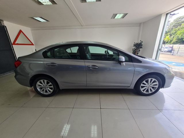 HONDA CIVIC NEW LXS 1.8 16V I-VTEC  AUT   FLEX 