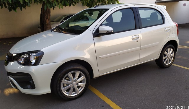 TOYOTA ETIOS X PLUS 1.5 AUTOMÁTICO 2020/20 9.770KM
