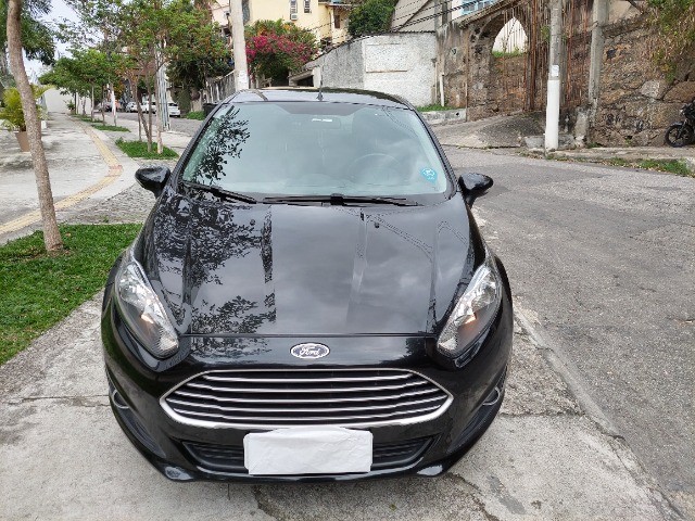 FORD FIESTA SEL