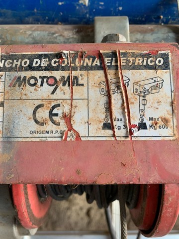 Guincho elétrico Motomil 300/600kg com suporte. - Foto 3