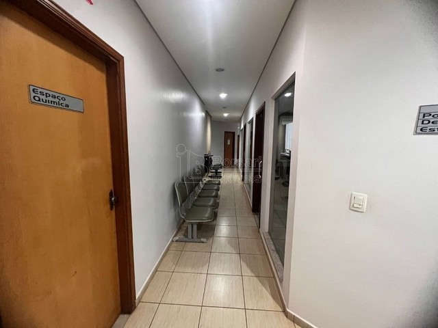Venda de Comercial / Prédio na cidade de Araraquara - Foto 3