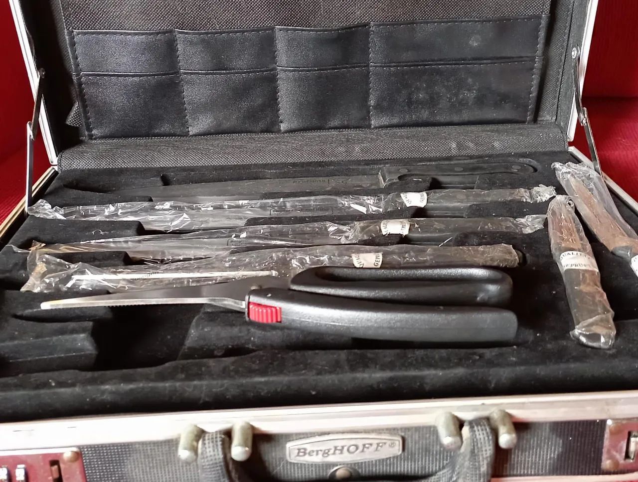 Conjunto na Maleta de facas, colheres e garfos 20 peças BergHoff - Foto 6