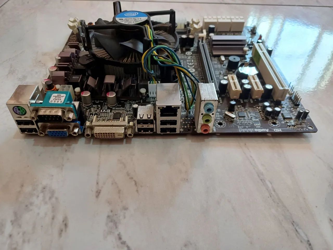 Kit placa mãe ddr3 com core i3 e memoria 2 gigas - Foto 3