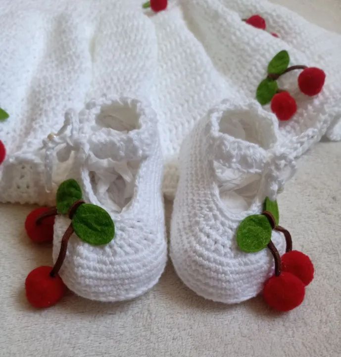 Vestido de crochê para bebê - Cereja - Foto 2