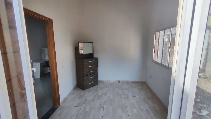 Casa em Barramares 1 quarto, Prox ao Extrabom , terreno c/247m², ótima localização. - Foto 4