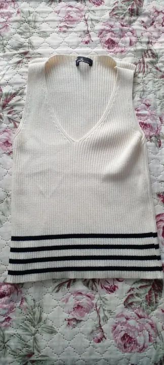 Regata branca listrada feminina