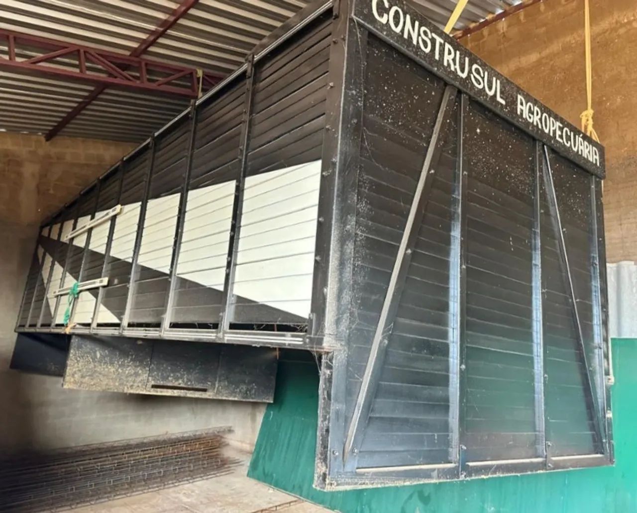 Carreta Graneleira - Constru Sul Agropecuária