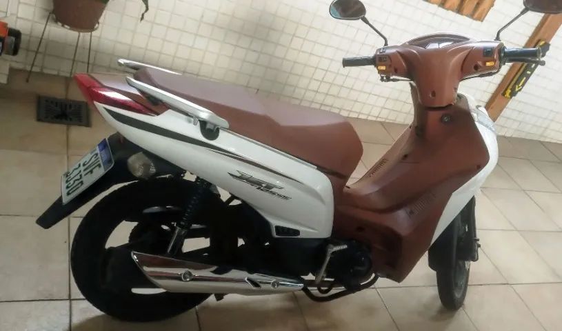 Shineray 125cc 2024 extremamente nova 8200 km rodados - Foto 2