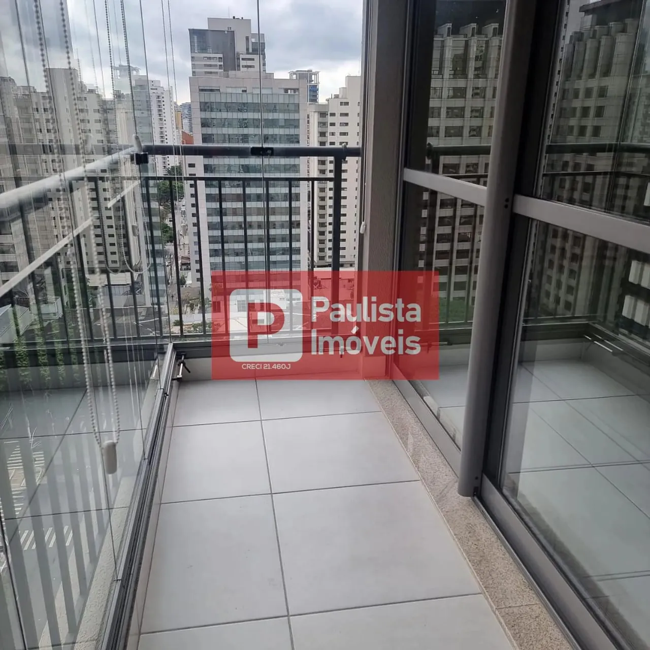 Studio para locação com 27m² em Moema, mobiliado, São Paulo-SP