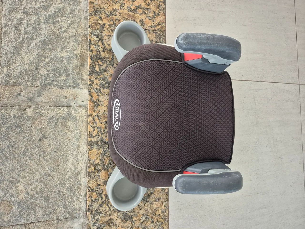 Assento de elevacao de Carro Graco