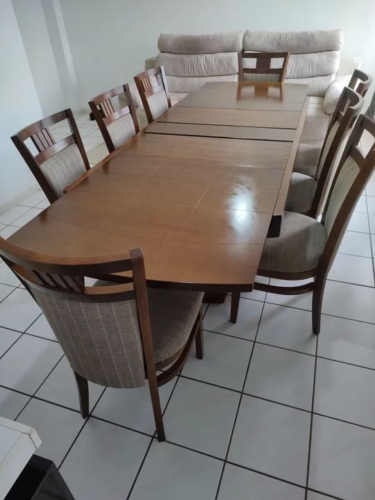 Mesa de Jantar em Madeira Maciça - Foto 2