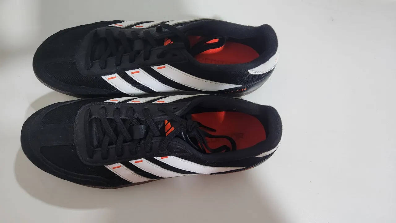 Tênis de futsal Adidas Freestyle