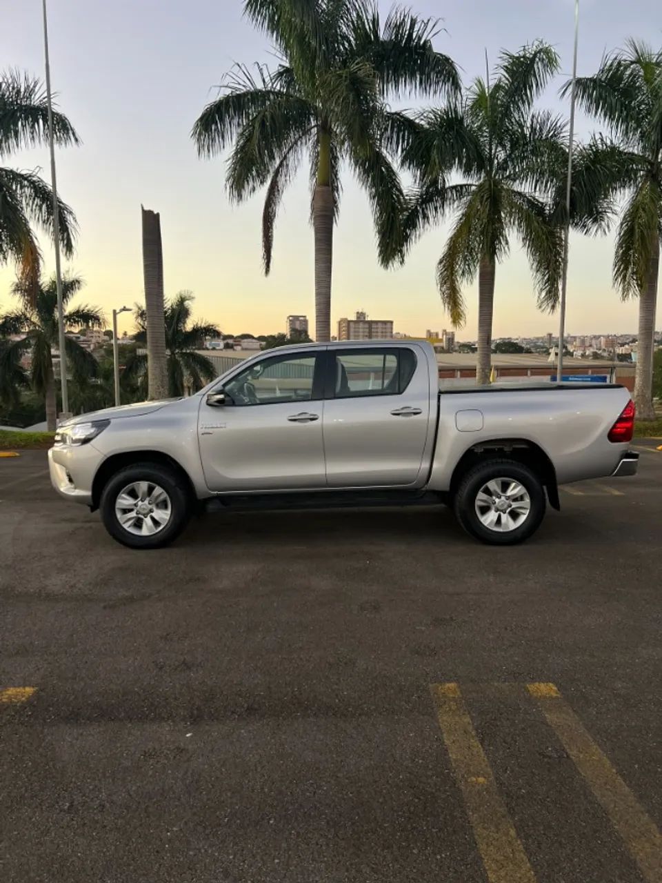 HILUX SR 2.7 FLEX AUT. - Foto 2