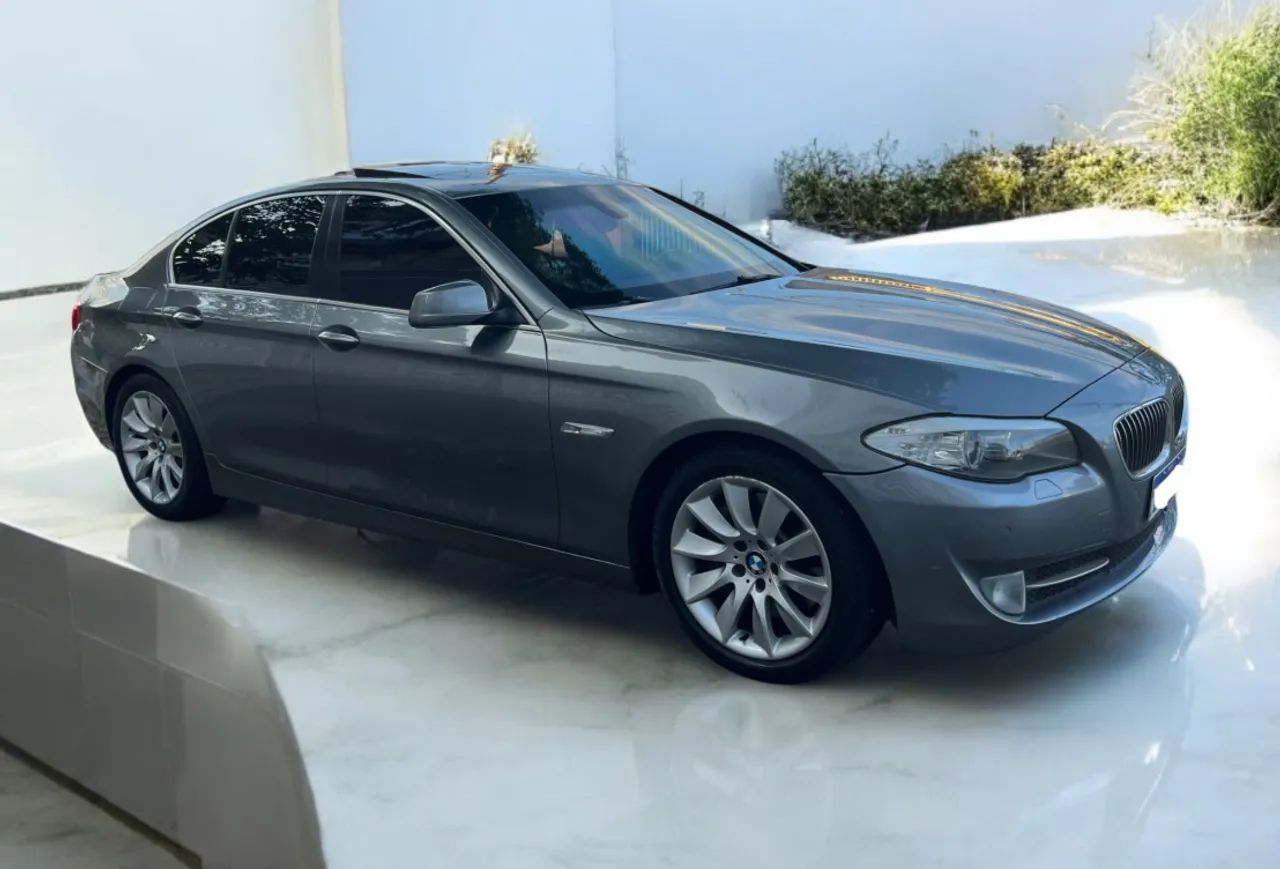 BMW 535i 3.0 V6 2012 - 83mil km - Blindado - Foto 2