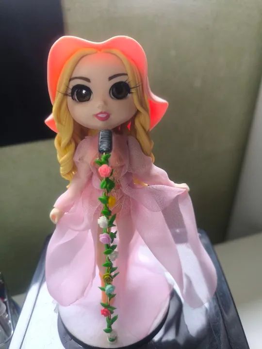 Boneca de biscuit Colecionável- Joelma bateu saudade  - Foto 5
