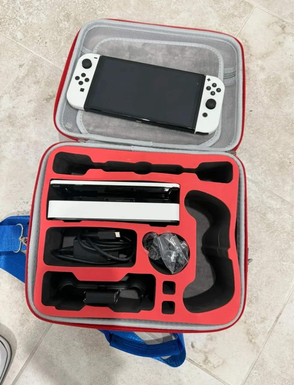 NINTENDO SWITCH OLED DESBLOQUEADO