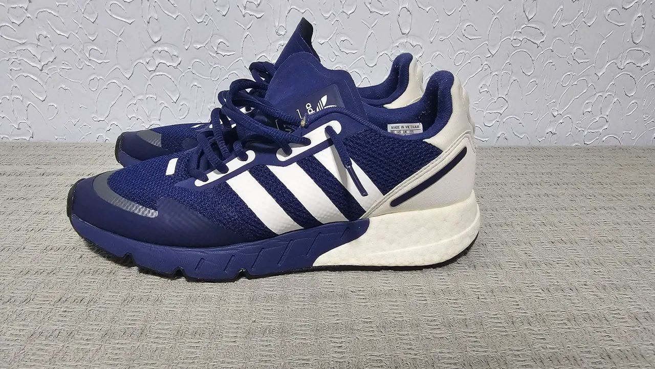 Tênis Adidas ZX 1K Boost - Azul Marinho - Calçados Esportivos