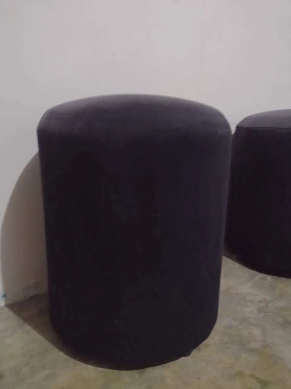 Puff Redondo Estofado - Conforto e Estilo