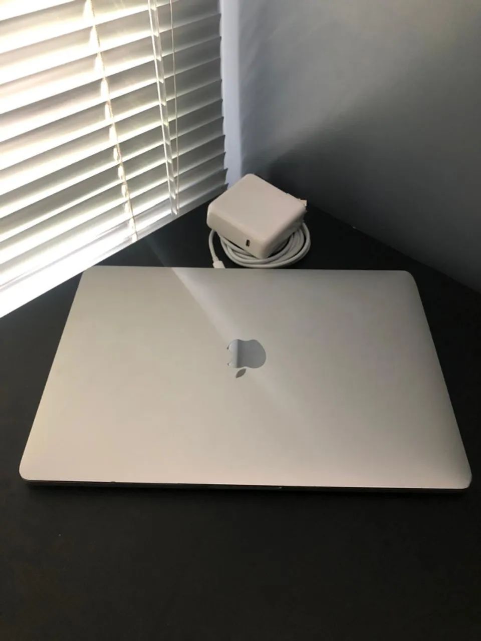 Macbook 2019 Touchbar/Touch ID Retina - Notebooks - Progresso