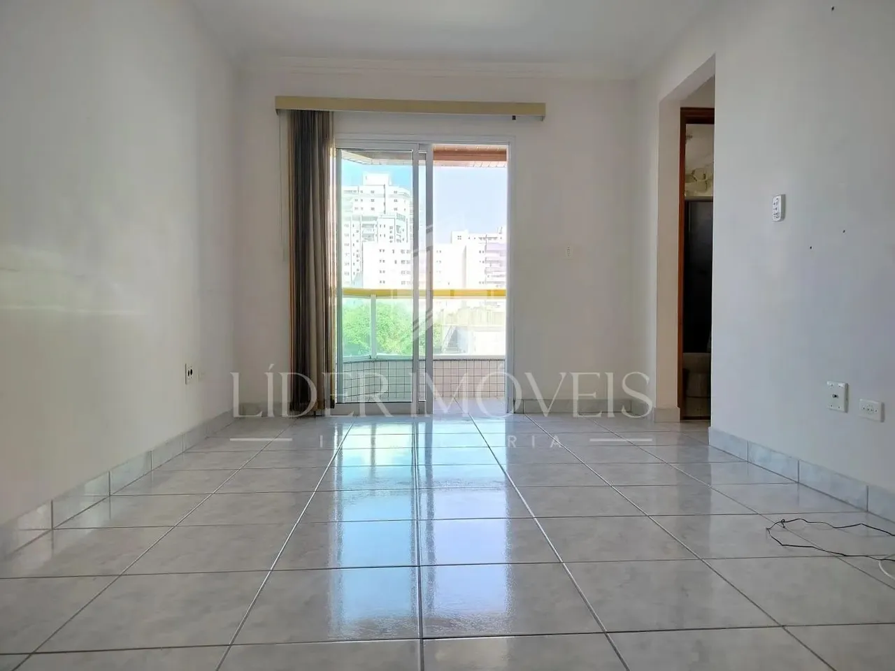 Apartamento 2 dormitórios para Locação em Praia Grande, Caiçara, 2 dormitórios, 1 suíte, 1