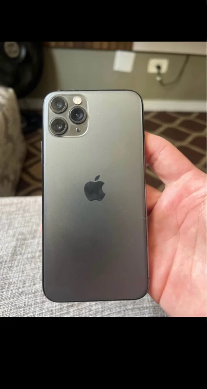 IPHONE 11 PRO