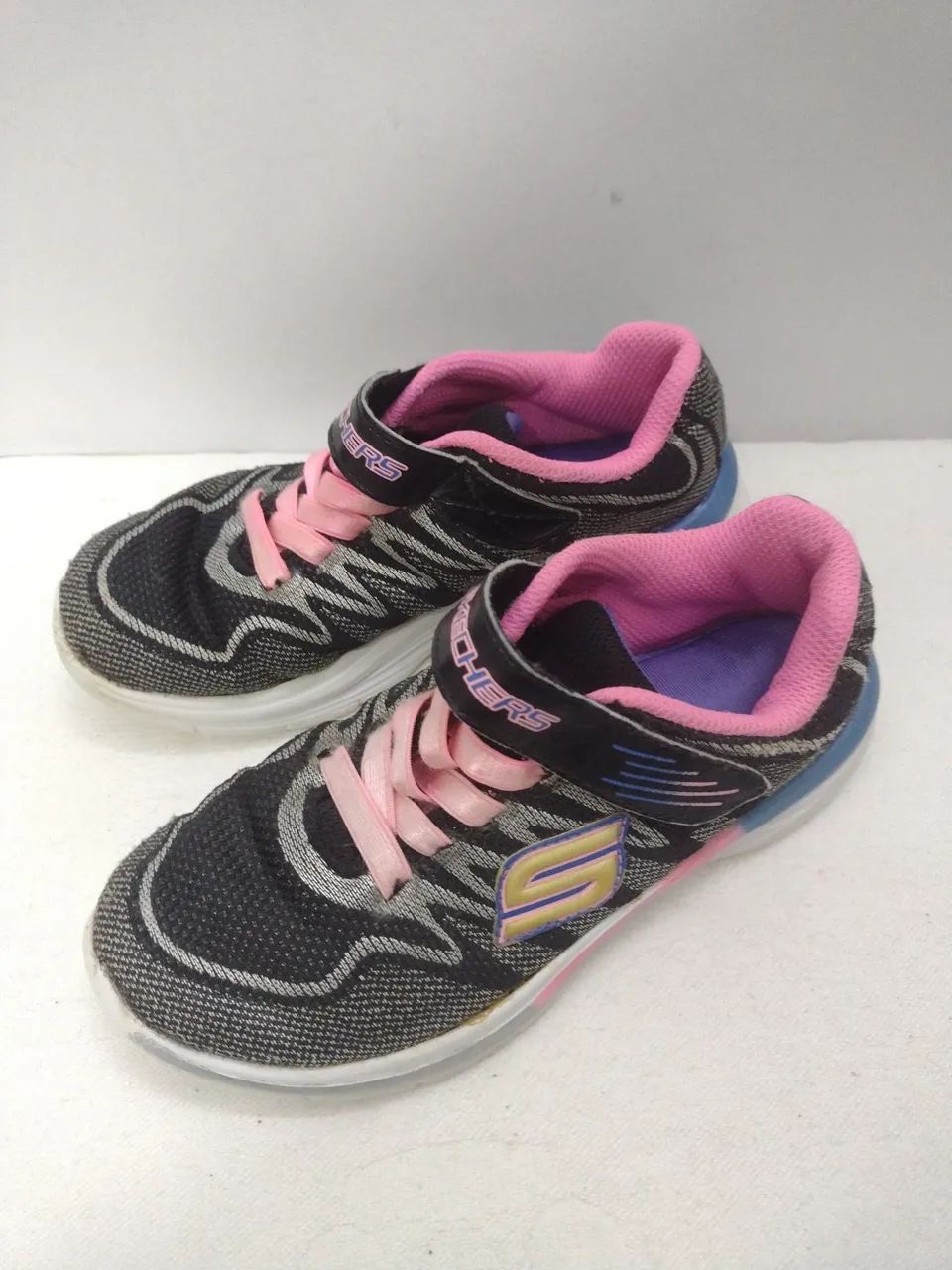 Tênis Infantil feminino Skechers  Tam. 29 em ótimo estado  - Foto 2