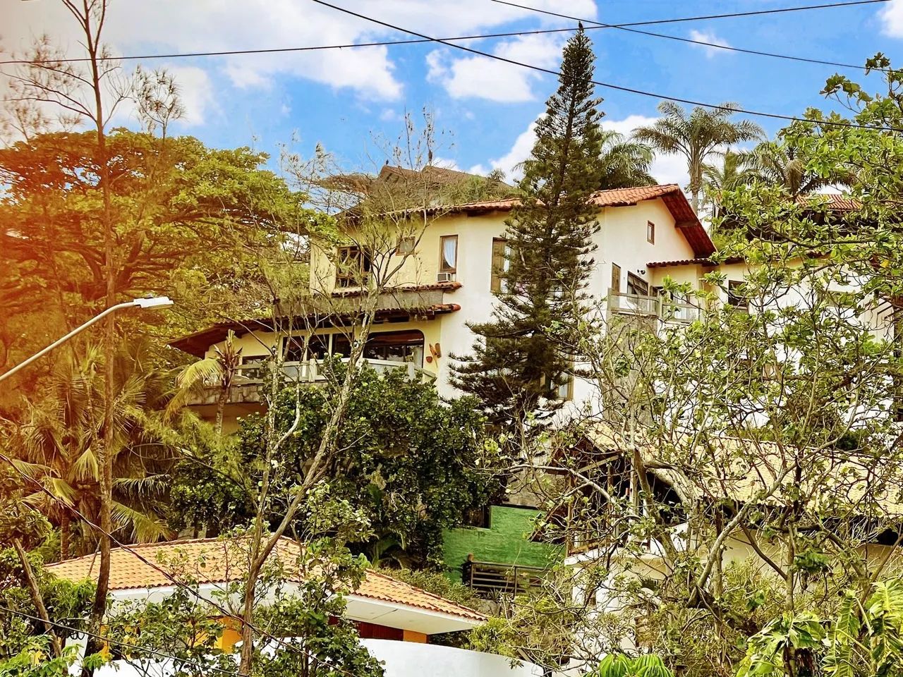Casa de Frente ao Mar localizada na Praia mais charmosa do Rio - Foto 2