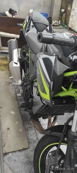 Kawasaki Z400 2020 - Foto 4