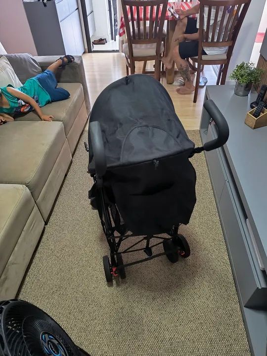 Carrinho de Bebê Dobrável - Foto 4