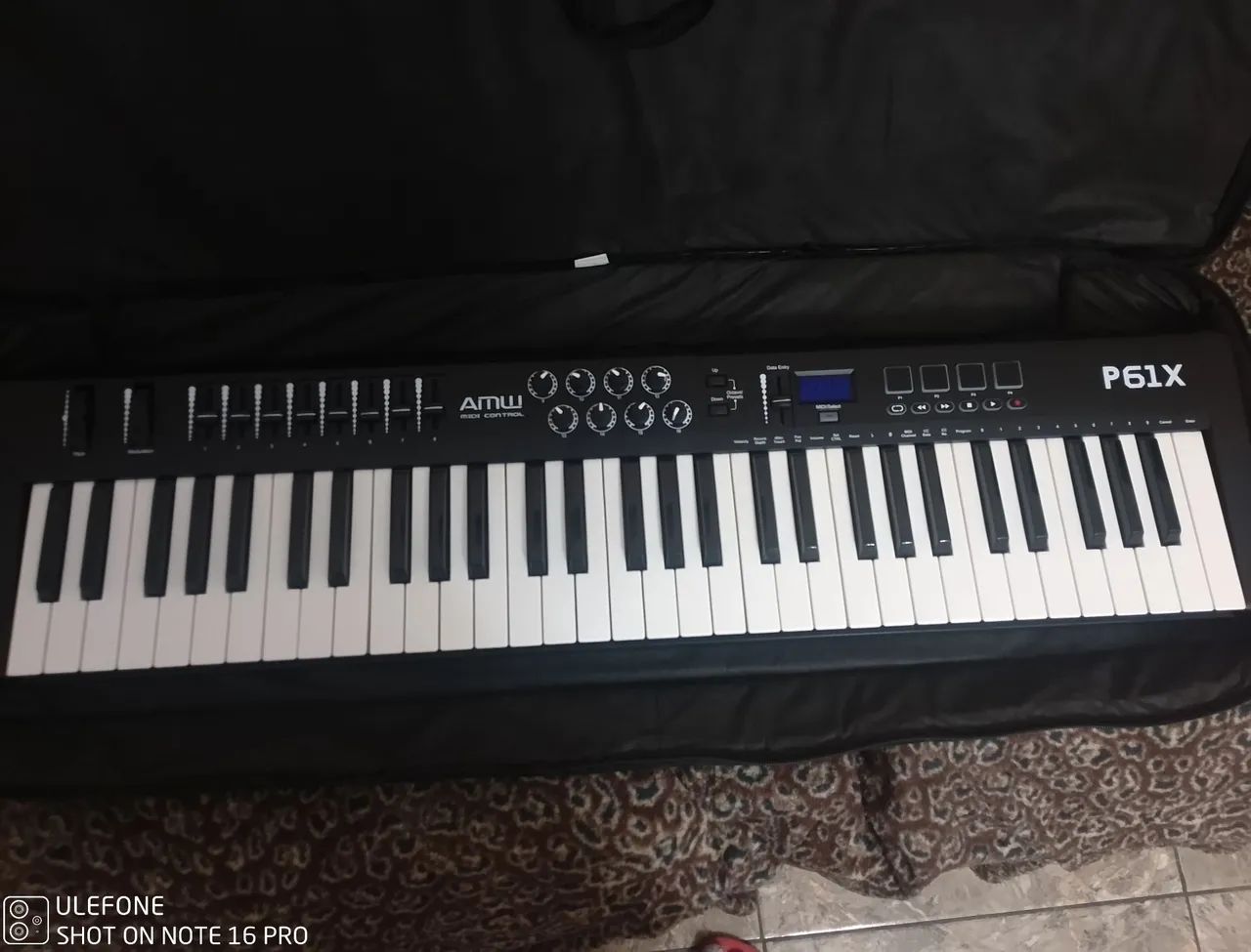 Teclado Controlador Musical 61 Teclas - Foto 5