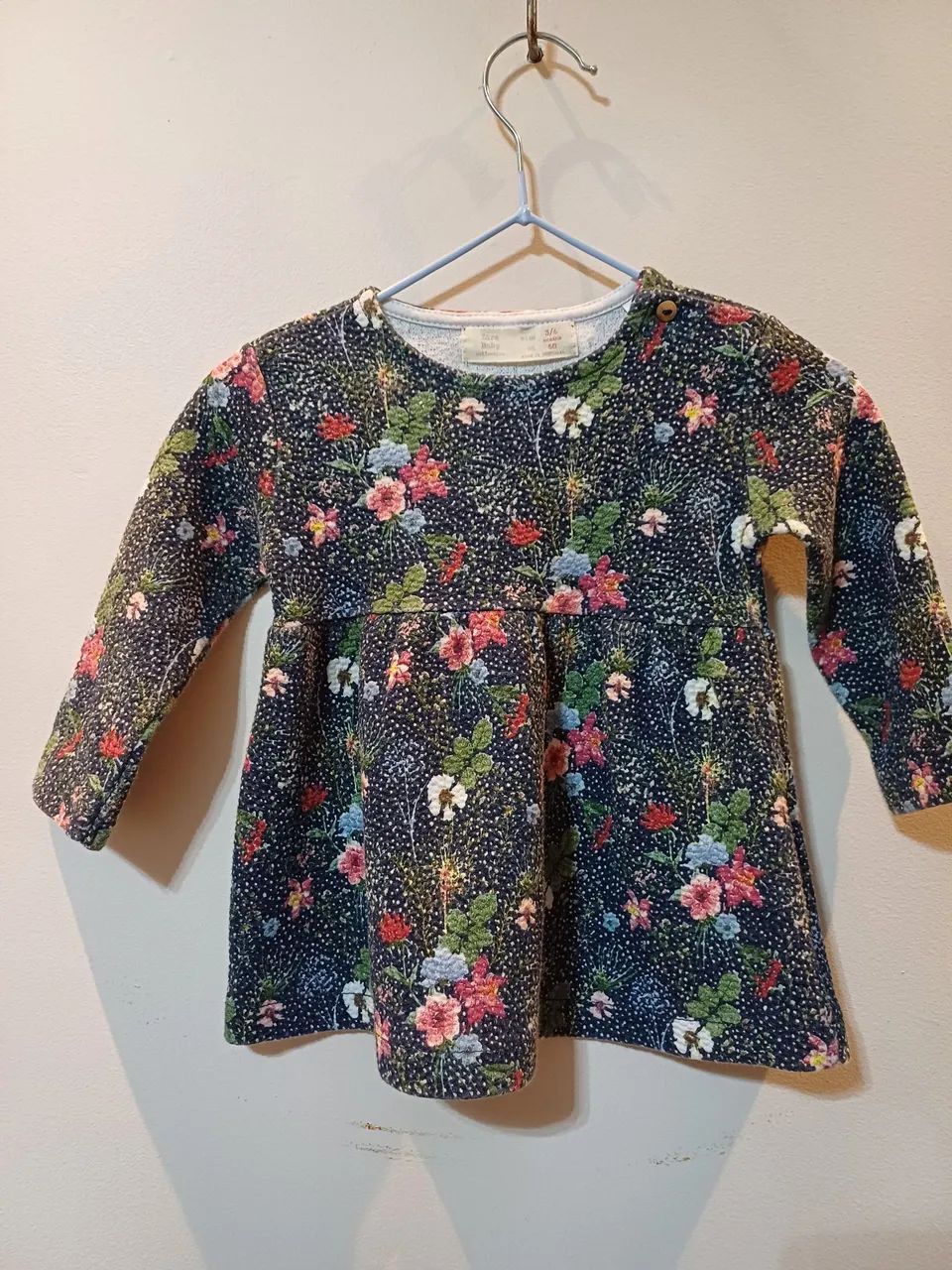 Vestido floral baby Zara manga longa 