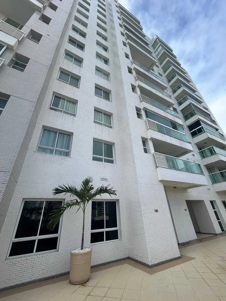 NEO RESIDENCE - M.CC - ANDAR ALTO - EM FRENTE AO SHOPPING JARDINS