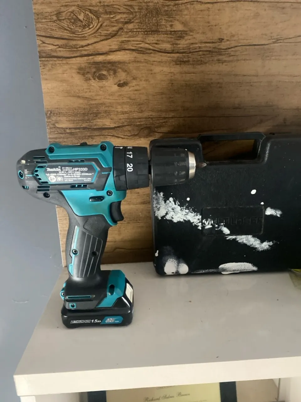 Furadeira/Parafusadeira Makita HP333D 12V