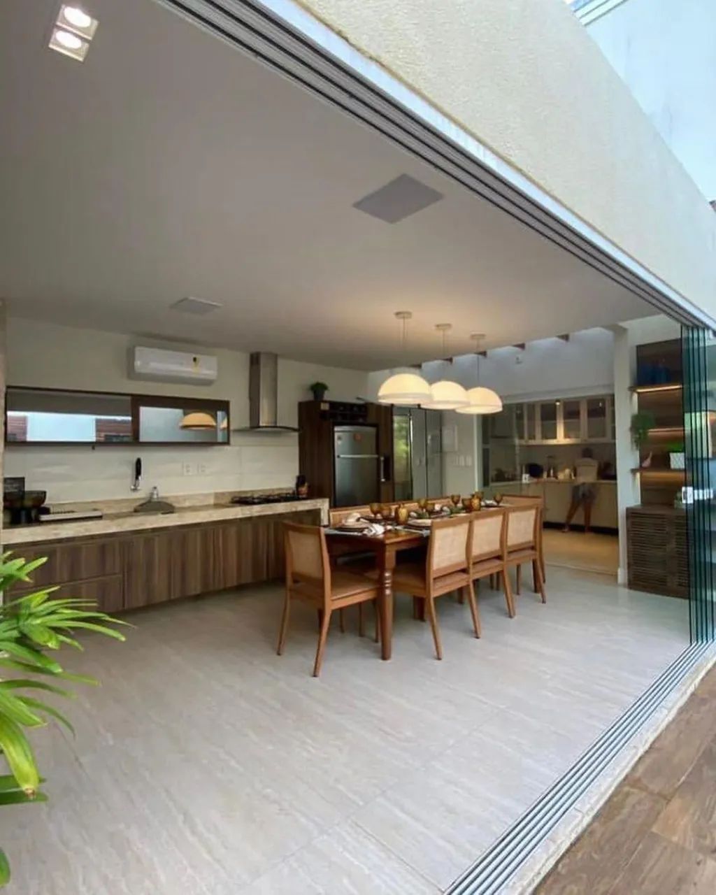Vendo excelente casa em condomínio fechado na QUINTAS DO CALHAU - Projetada e Mobiliada - Foto 3