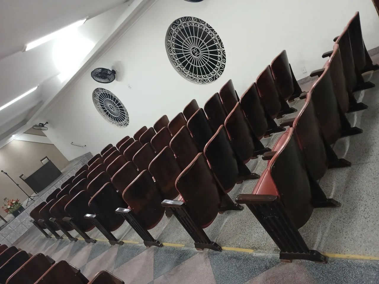 Cadeiras longarina. - Foto 4