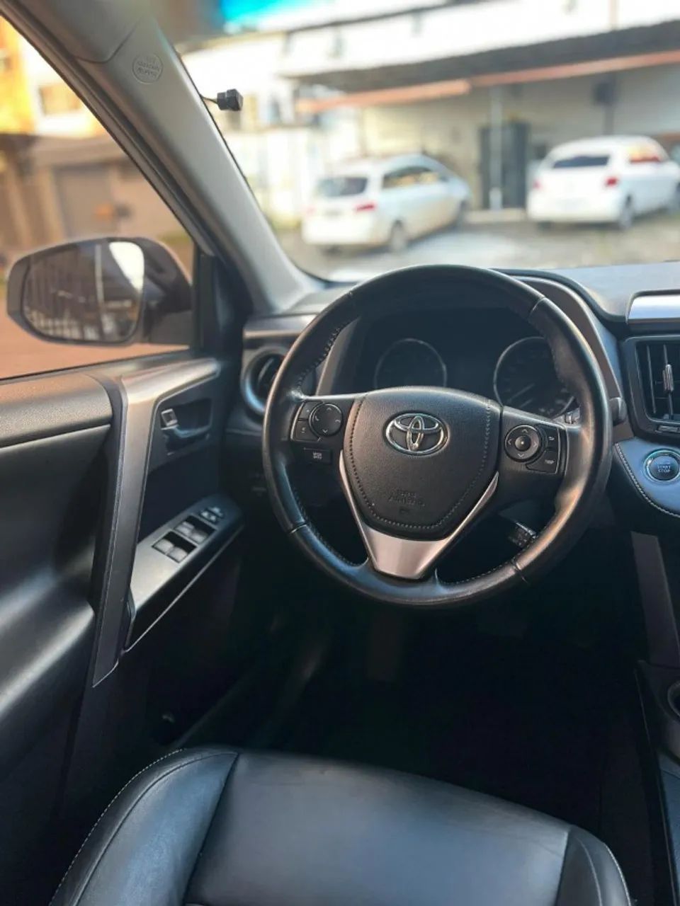 TOYOTA RAV 4  + Teto Solar Ano: 2017 - Foto 2