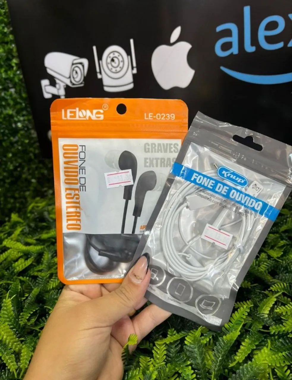Fone de Ouvido com Fio Entrada P2 LELONG - KNUP 