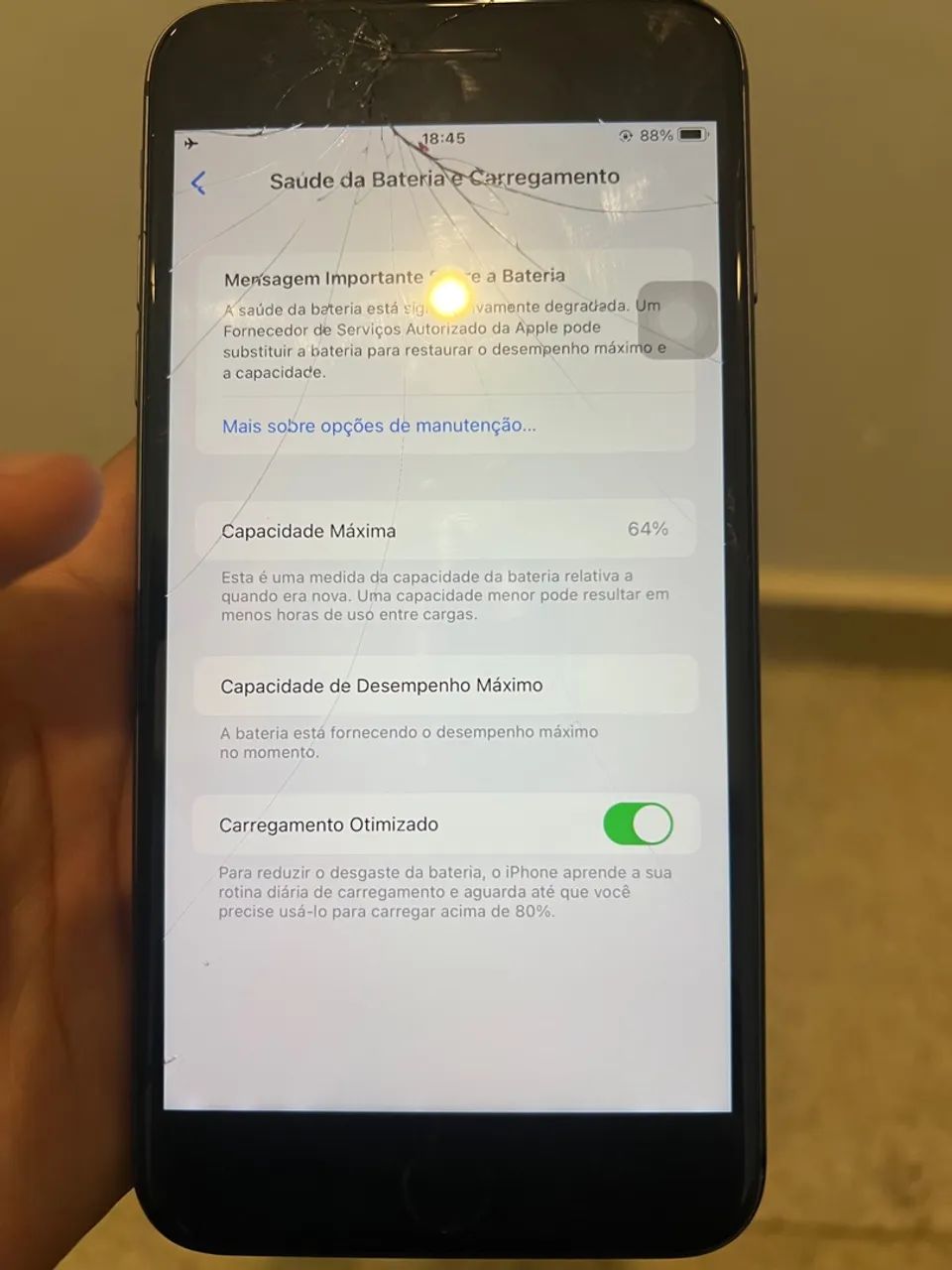 VENDO IPHONE 8 PLUS, FAÇO DESCONTO! VALOR A NEGOCIAR  - Foto 4