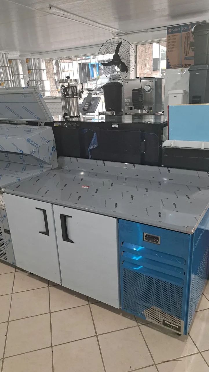Ac balcão refrigerado 1.50mt Venâncio total inox 