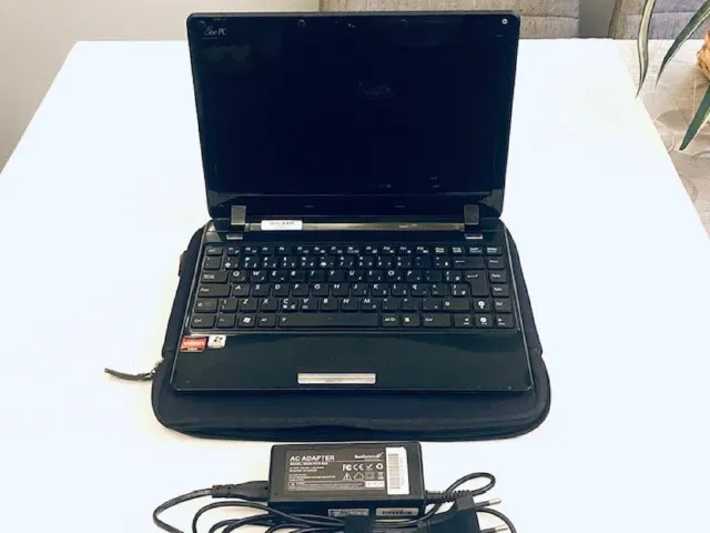 Netbook ASUS EeePC 1201T ESTRAGADO PARA USO DE PEÇAS LER DESC
