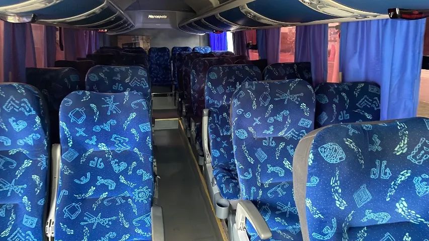 Micro ônibus sênior ano 2013 - Foto 5