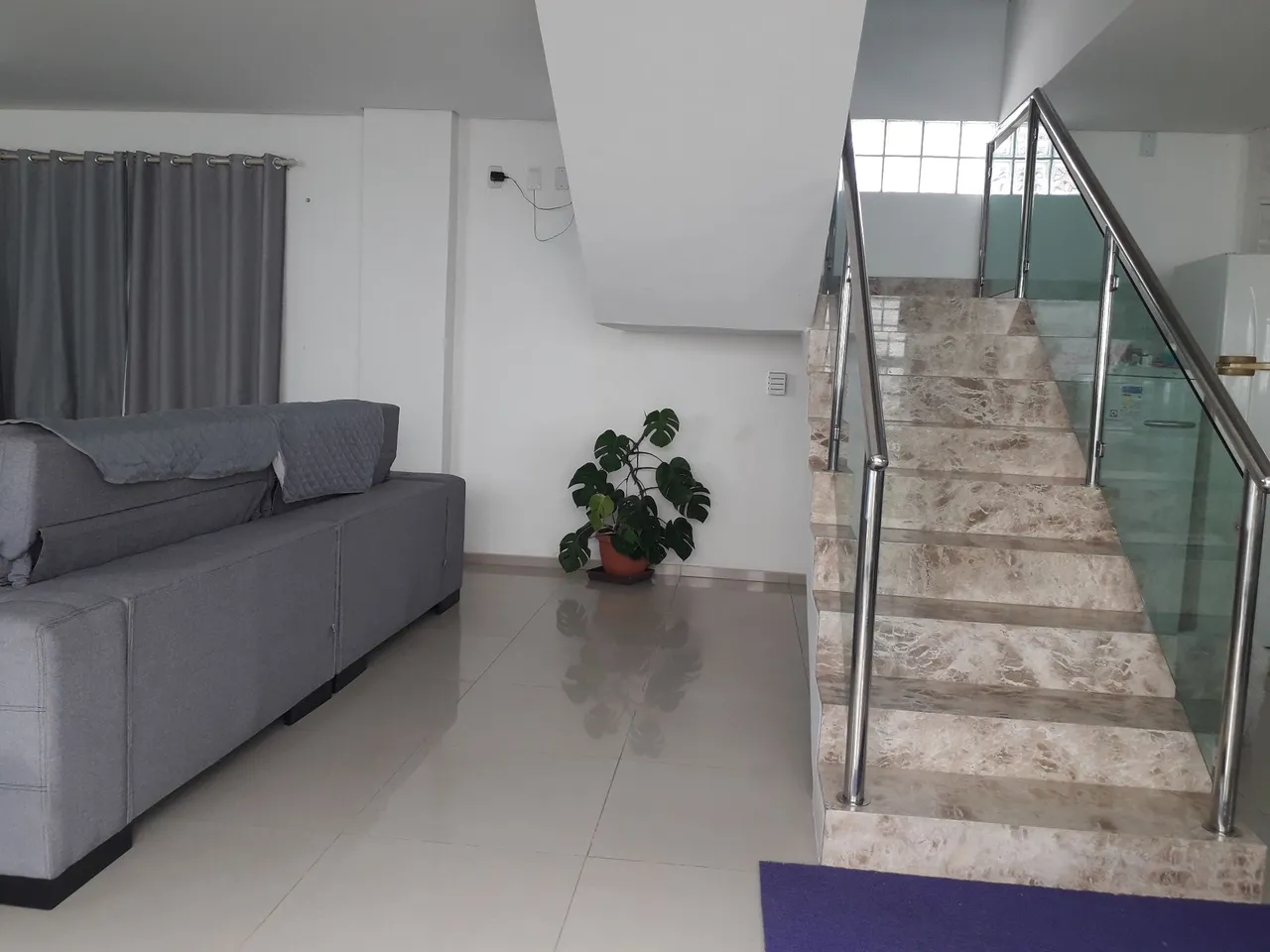 Alugo para CLÍNICA ou RESIDÊNCIA - Bairro TRÊS ANDARES
