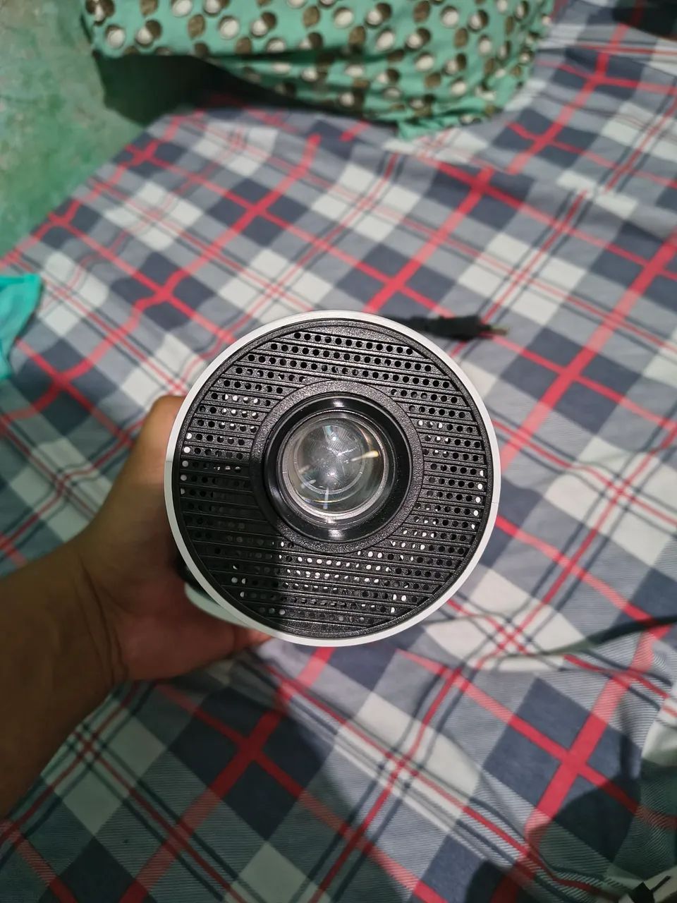 Projector64595627574785122