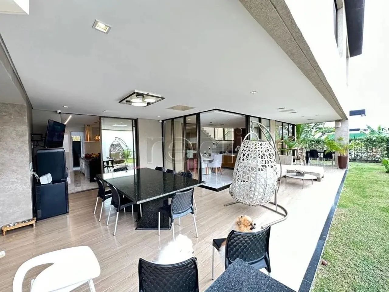 Alphaville Ceará 1 | Eusébio | Casa Duplex | 560m² | 03 Suítes | 04 Vagas - Foto 4