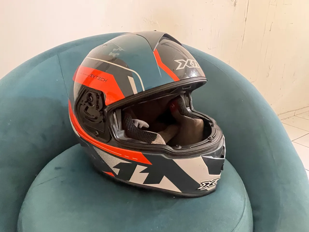 Capacete x11 REVO