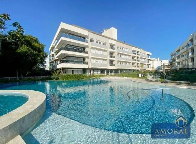 Duplex Mobiliado em Jurerê  176m², 3 Suítes e Condomínio Completo