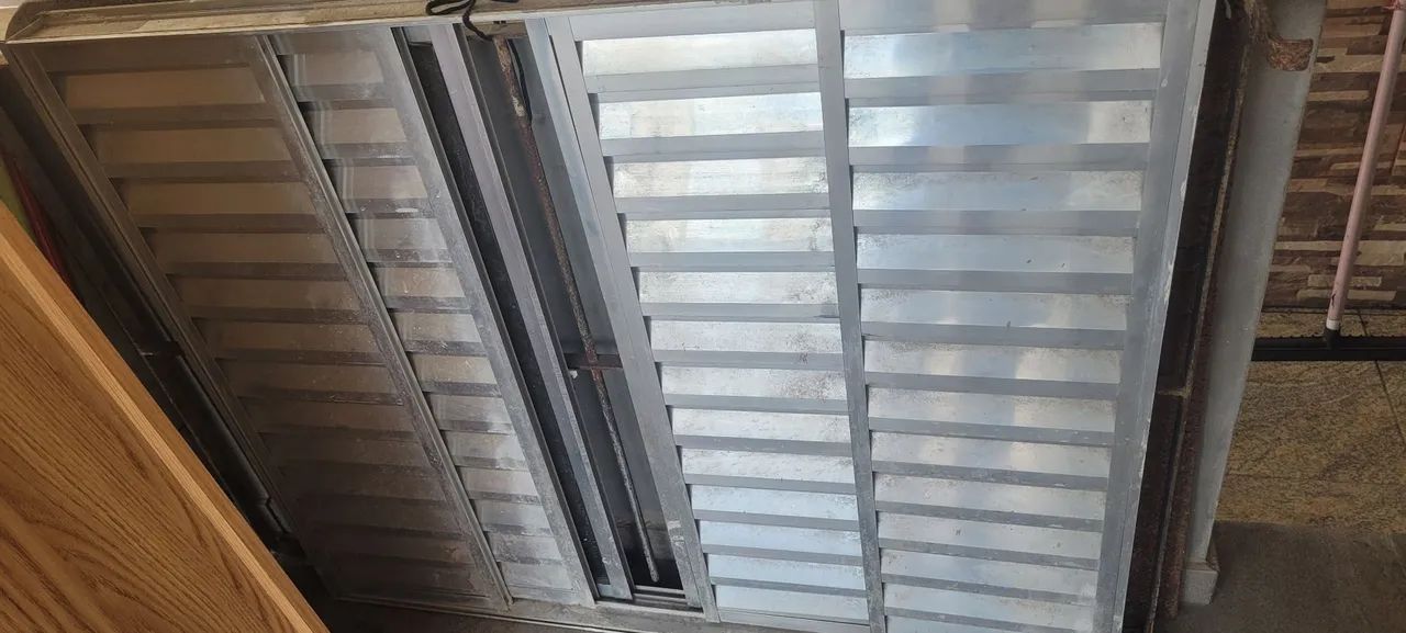 Aluminum Window64750591682435120