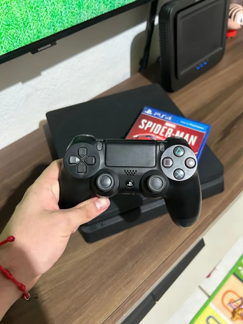 Playstation 4 Slim - Foto 4