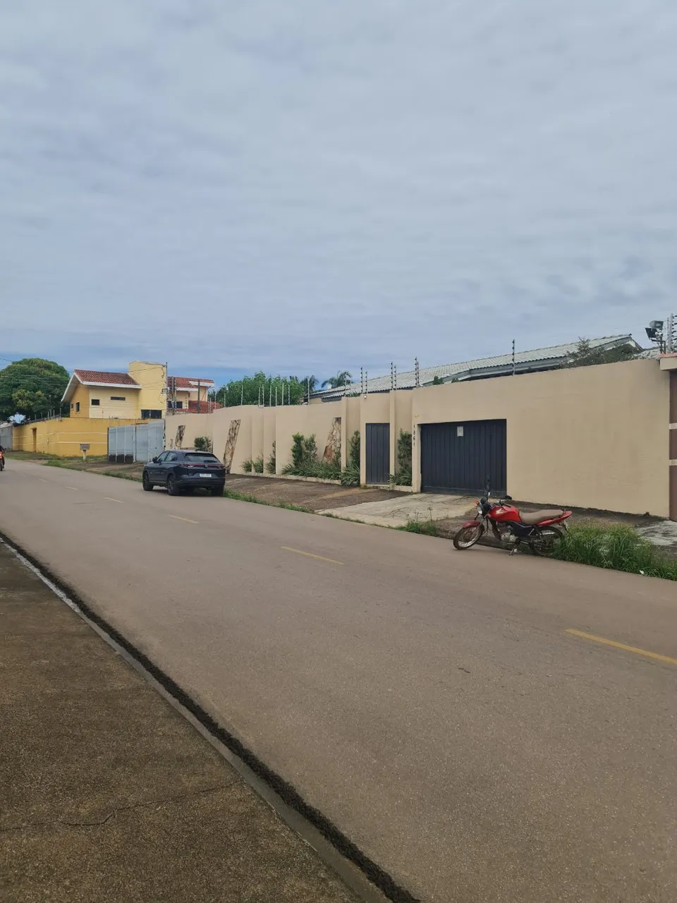 Vendo uma Ótima Casa no Agenor de Carvalho com 650 metros quadrados com 6 quartos