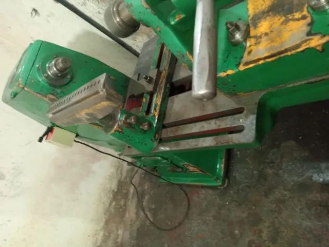 TORNO DE REPUXO MIRIAN M300 COMPLETO PRONTO P/ TRABALHAR - Foto 4